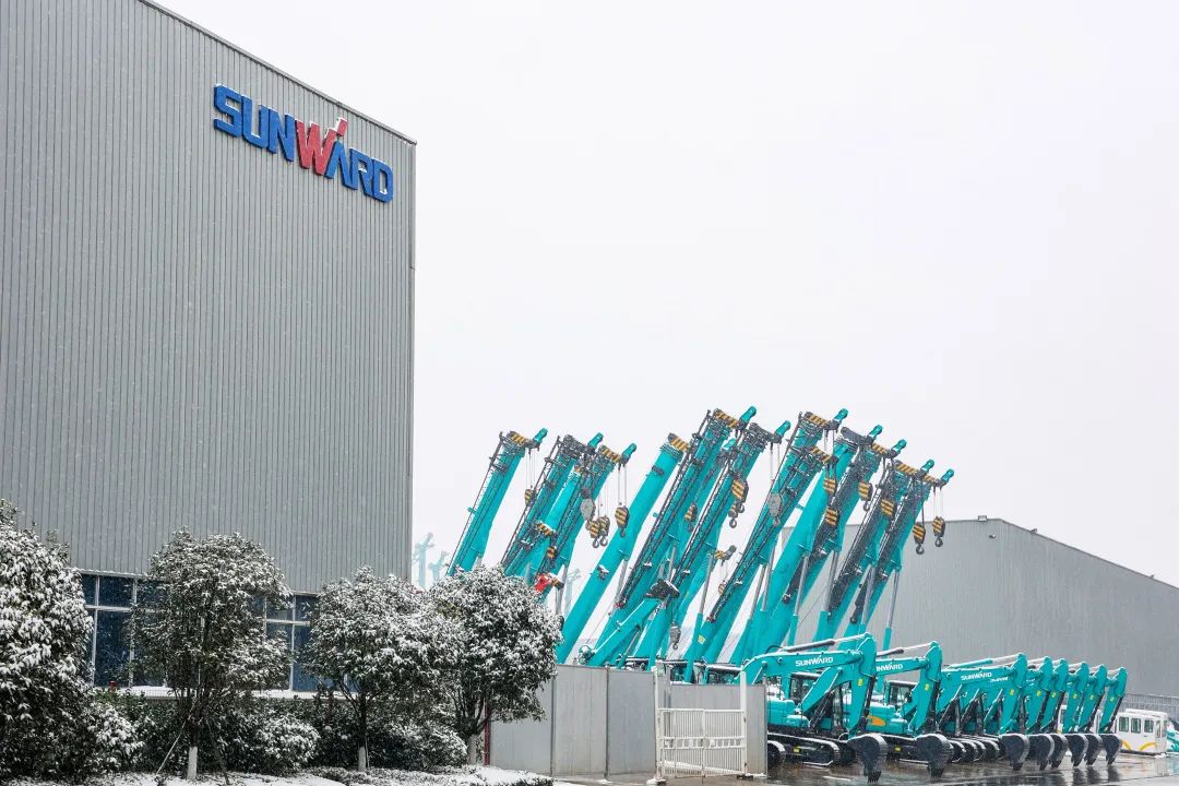 瑞雪兆丰年，邀您共赏雪中Z6官网！