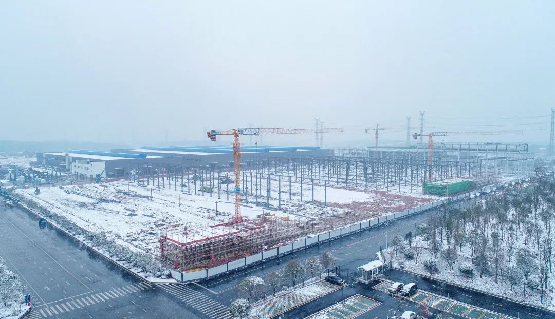 瑞雪兆丰年，邀您共赏雪中Z6官网！