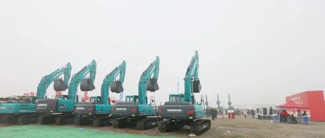 “Z6官网绿”杰出亮相！Z6官网智能设备全面助力长沙机场改扩建项目