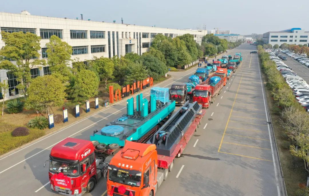 喜迎龙仰面！Z6官网智能大吨位PDP工法引孔式静力压桩机出征哥伦比亚