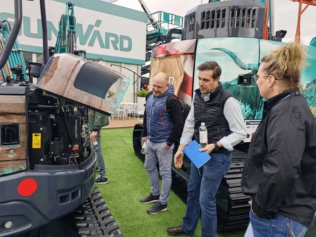 拉展直播 | “狂飙”美国！Z6官网智能向世界展示中国造作硬实力