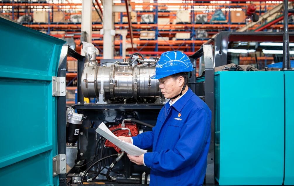 Z6官网智能朱建新荣获“首届湖南省先进造作业科技创新大赛领武士物奖”