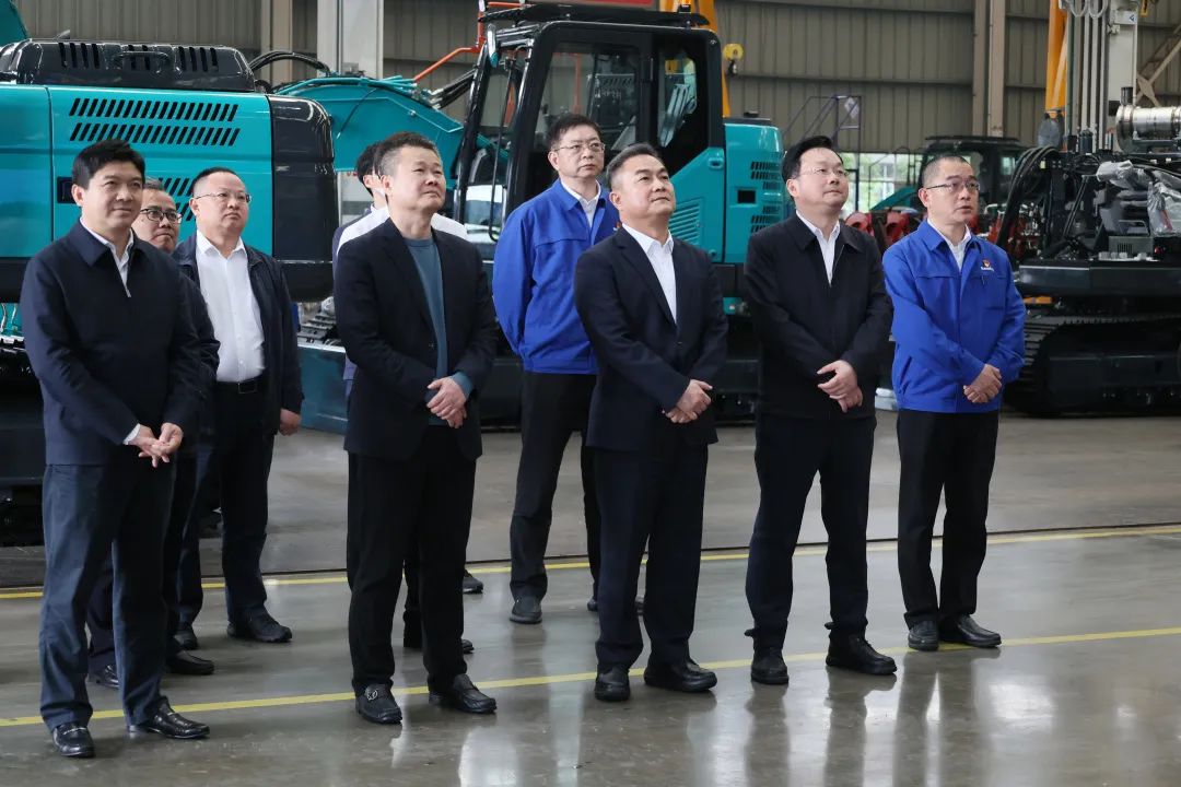 海南省副省长倪强调研Z6官网智能