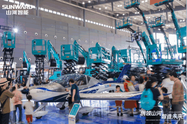 闪灼2023 CICEE！看Z6官网智能“明星产品”有多“炫”